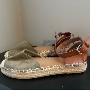 Old Navy Espadrilles Size 7 GUC